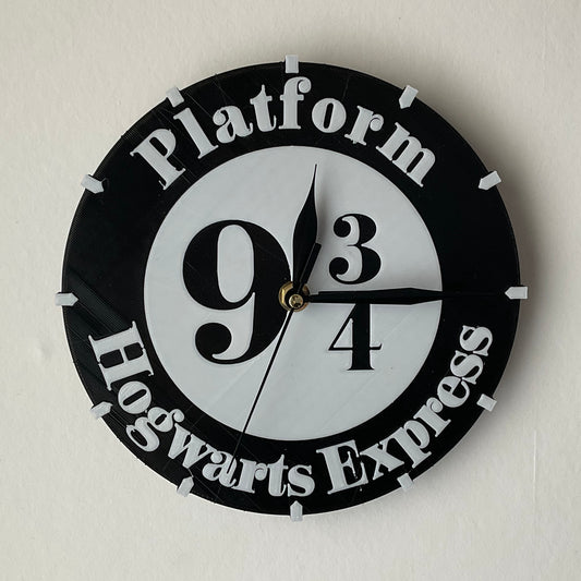 Hogwarts Express Clock